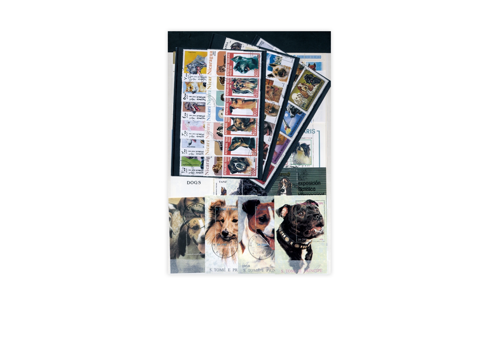 Briefmarken Motiv Hunde 100 verschiedene Ausgaben