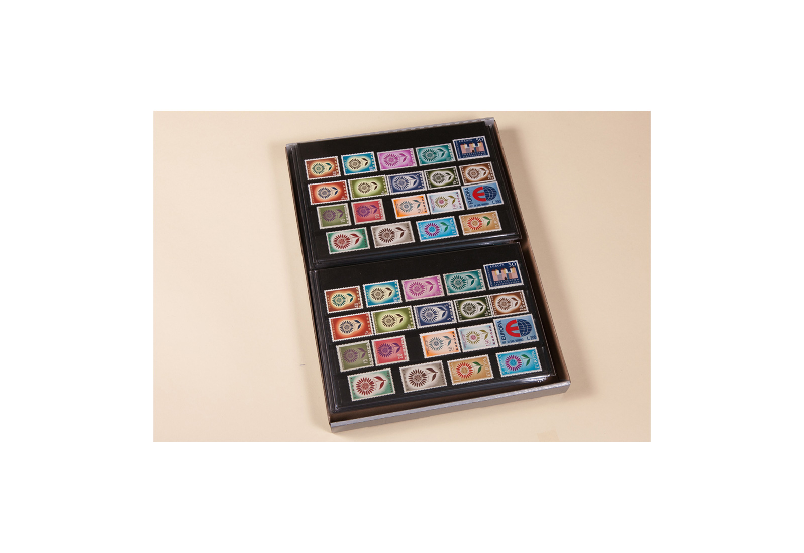 Briefmarken CEPT 15 Ausgaben aus 1964 postfrisch per 20 Stück