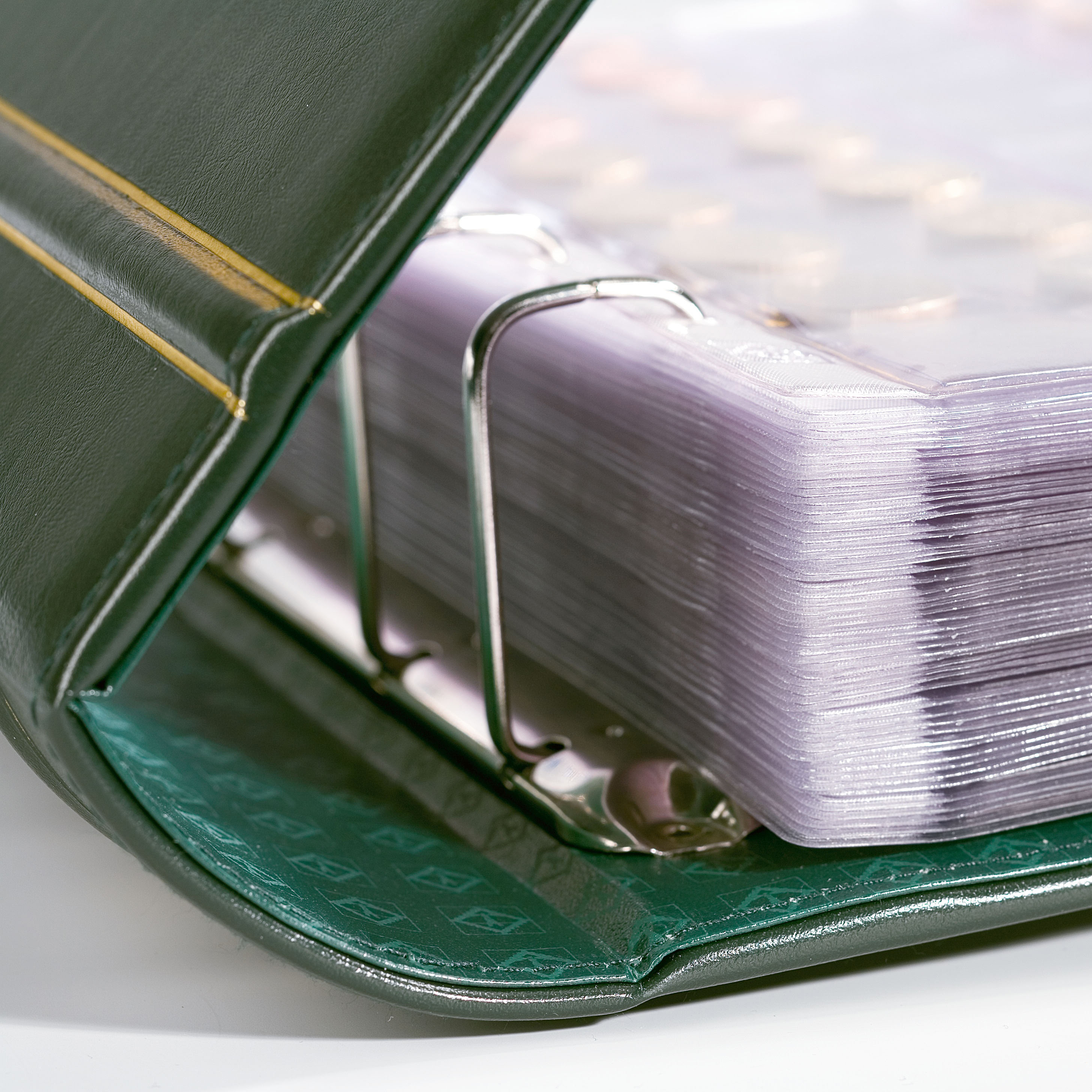 Ringbinder Optima GIGANT, inkl. Schutzkassette (grün)